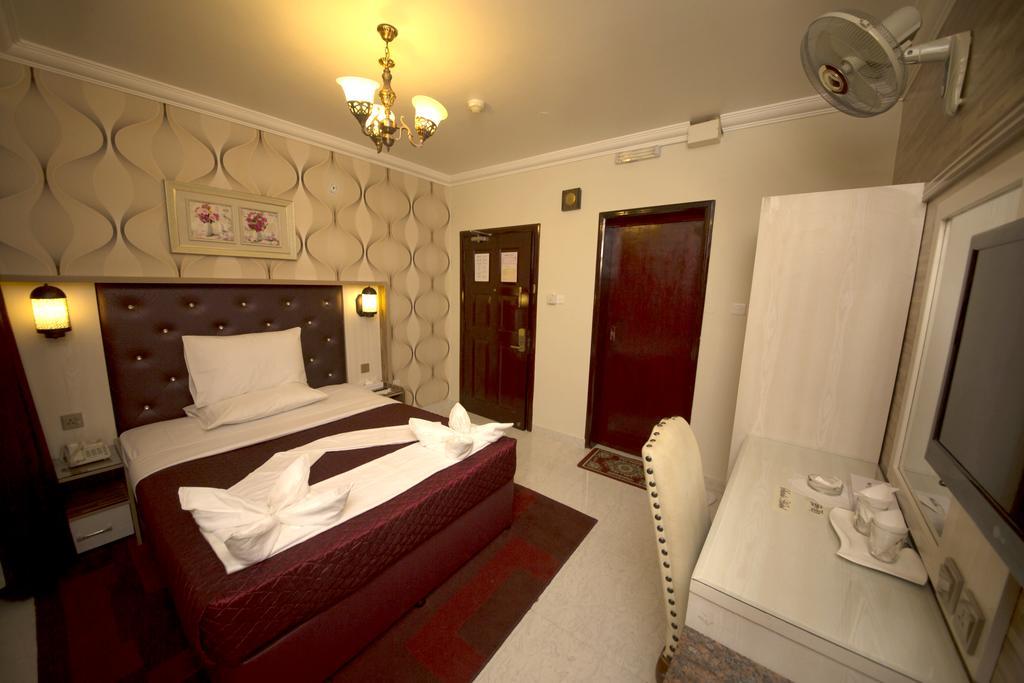 Sutchi Hotel Dubaj Zewnętrze zdjęcie