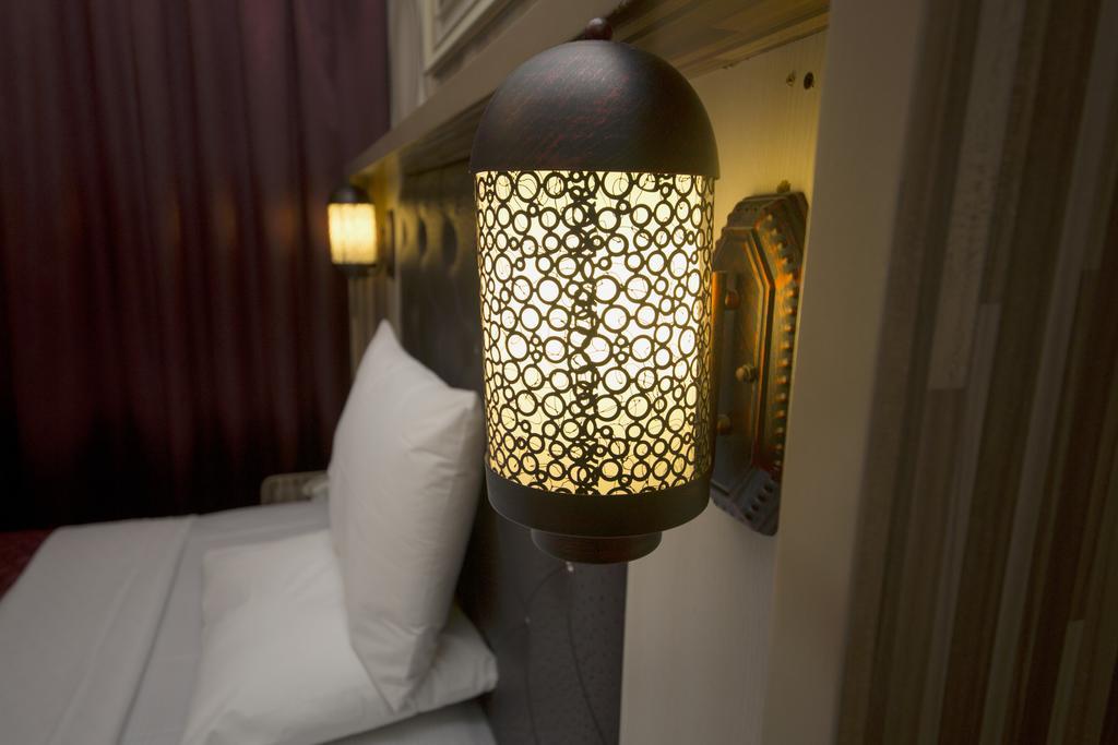 Sutchi Hotel Dubaj Zewnętrze zdjęcie