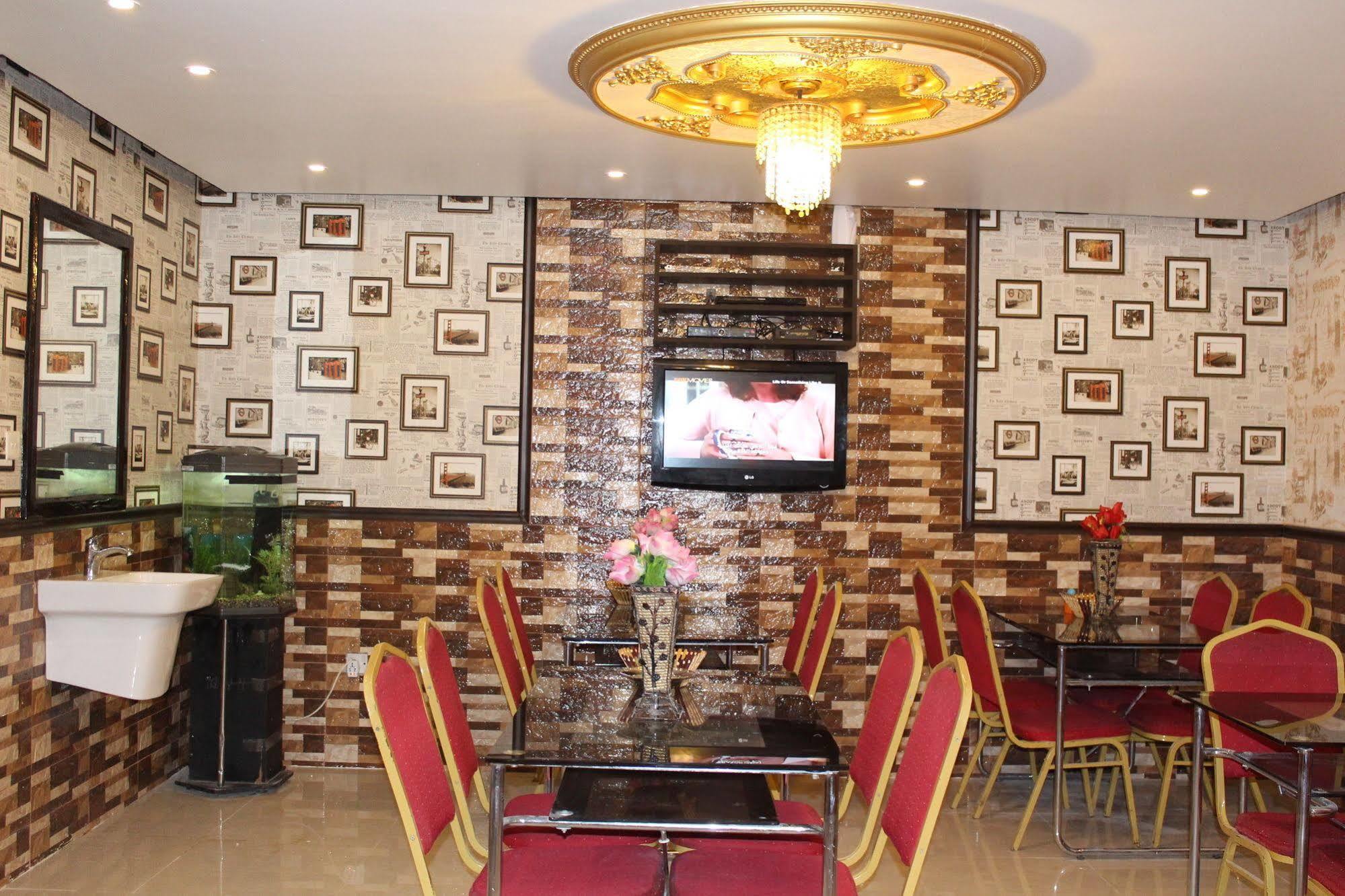 Sutchi Hotel Dubaj Zewnętrze zdjęcie