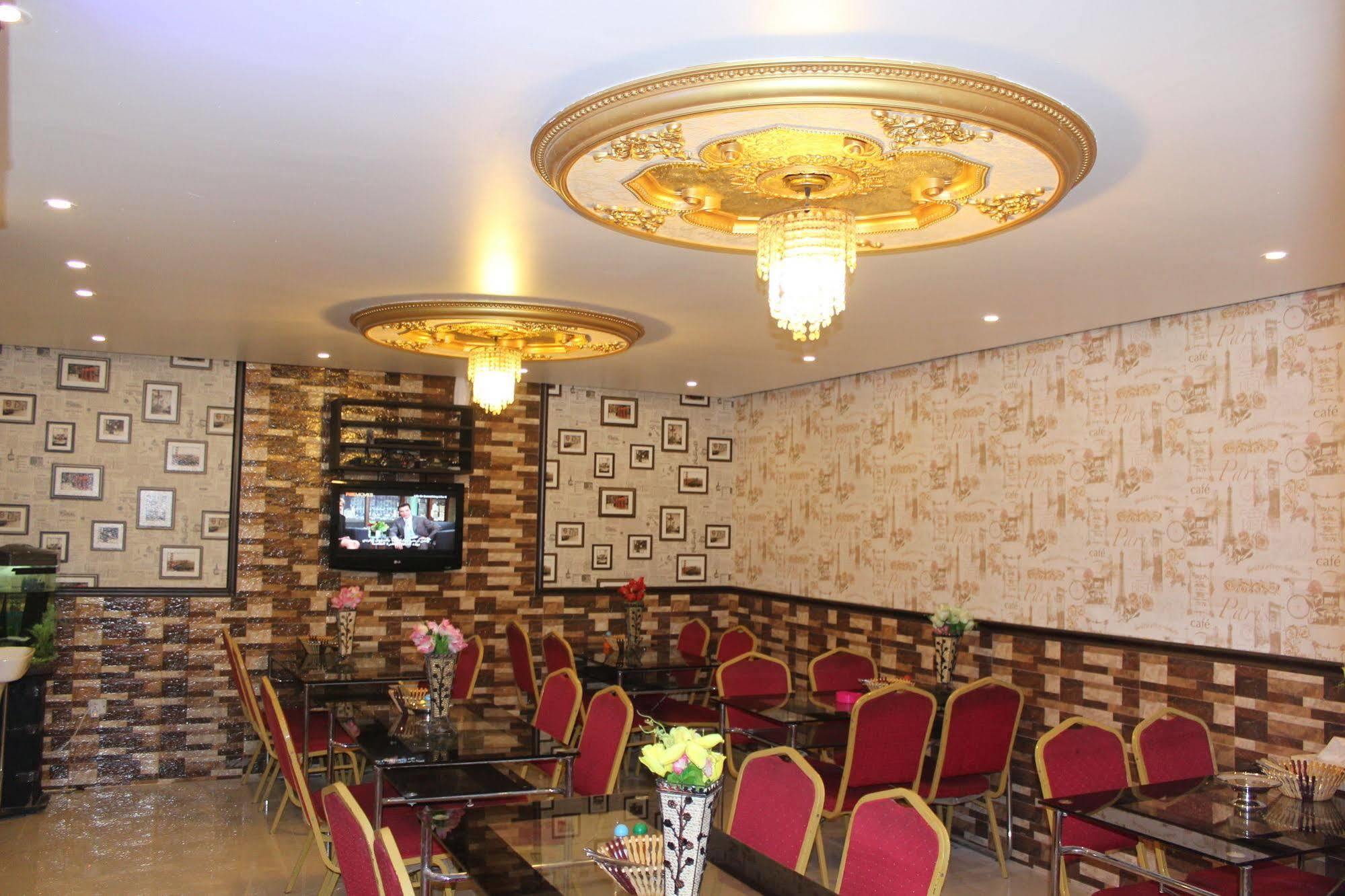 Sutchi Hotel Dubaj Zewnętrze zdjęcie