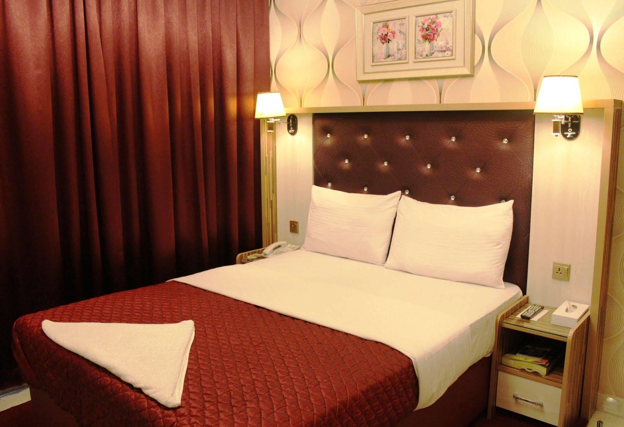 Sutchi Hotel Dubaj Zewnętrze zdjęcie